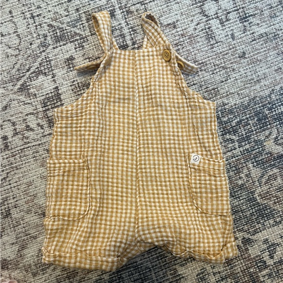 Little planet shorts 9M - Picture 1 of 3